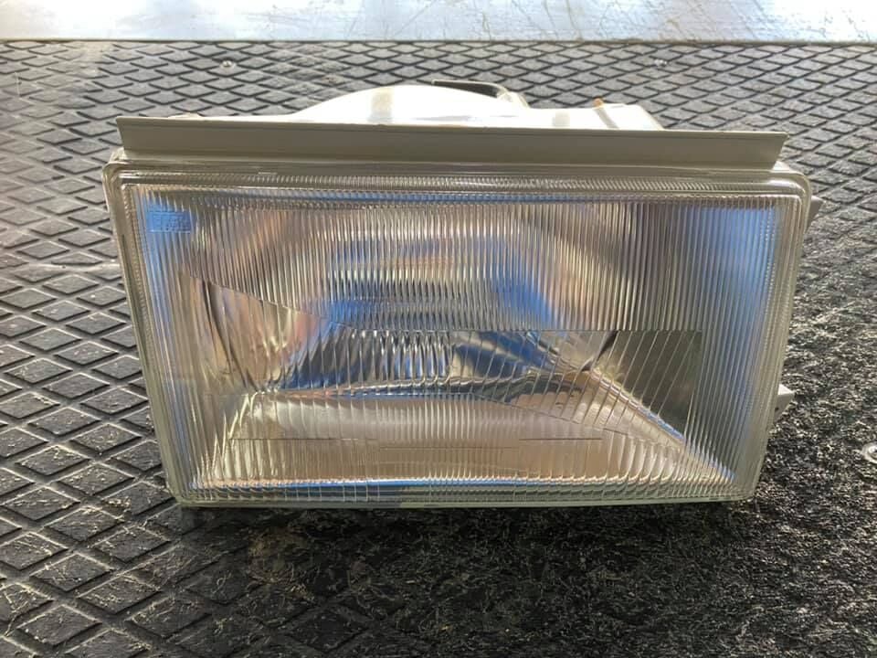 DOĞAN KARTAL ŞAHİN ESKİ TİP FAR SAĞ ÇİTASIZ