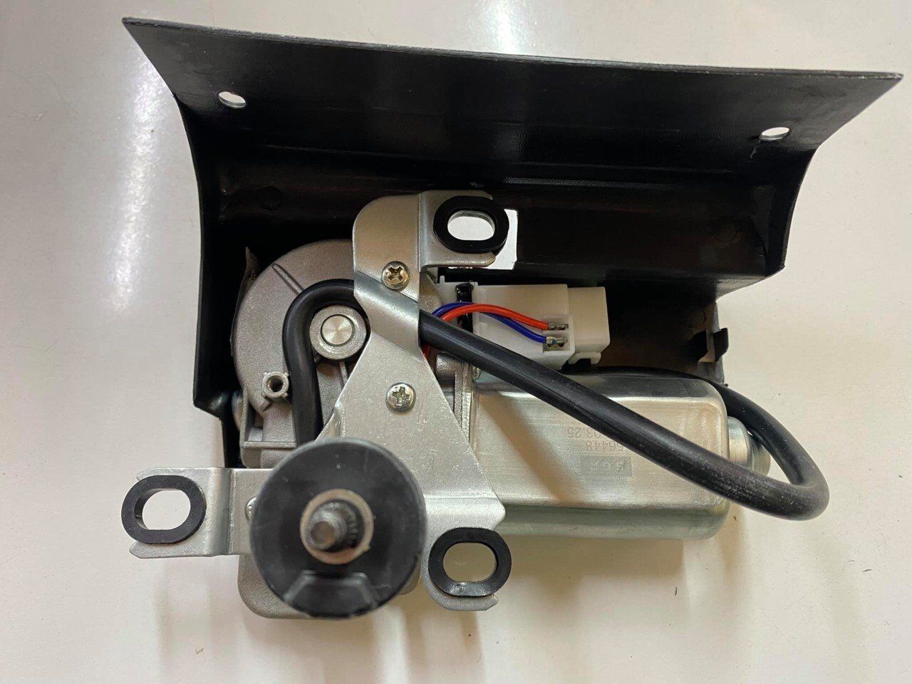 ARKA CAM SİLECEK MOTORU TEMPRA